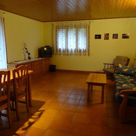 Apartaments La Canal Alins Esterno foto