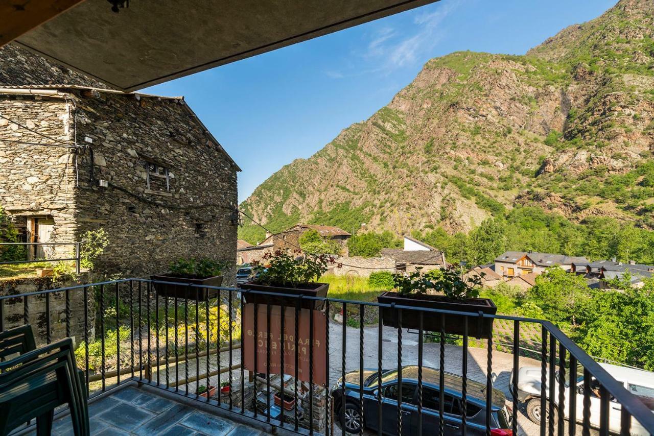 Apartaments La Canal Alins Esterno foto