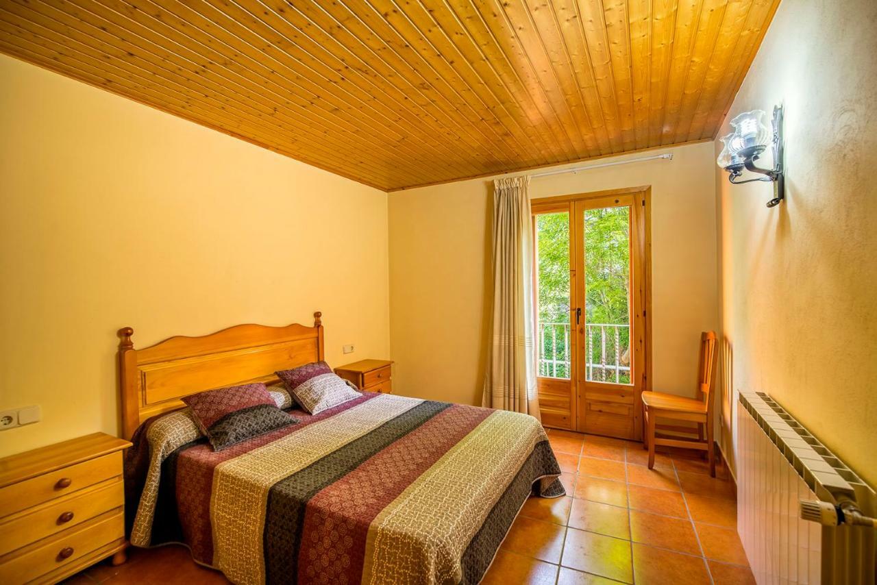 Apartaments La Canal Alins Esterno foto